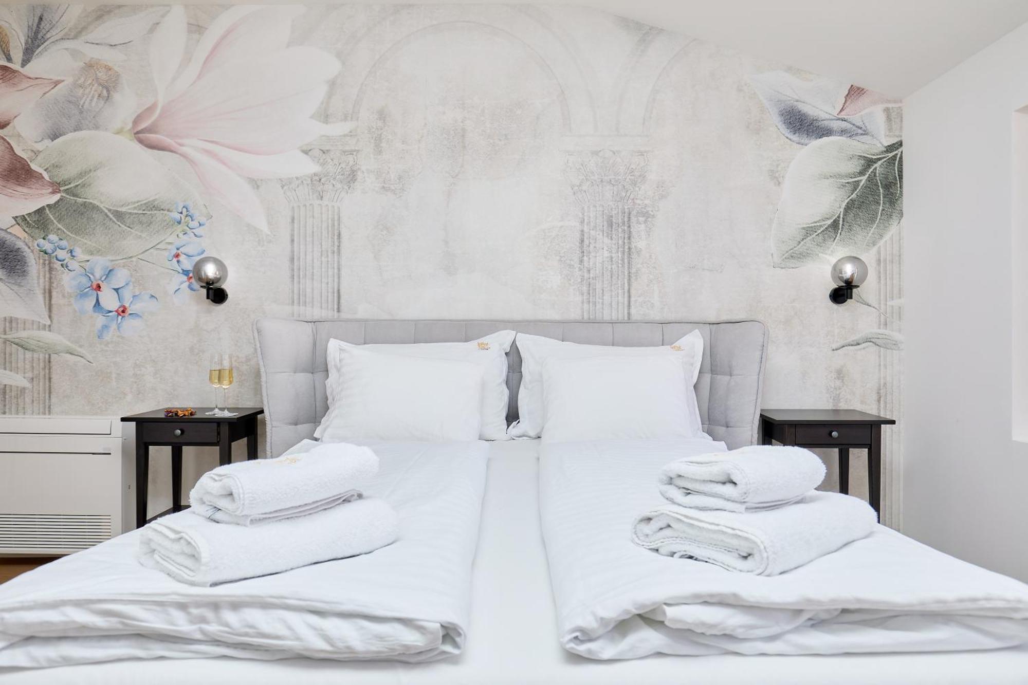 Tudisi Lux Suites By Dominium ดูบรอฟนิก ภายนอก รูปภาพ